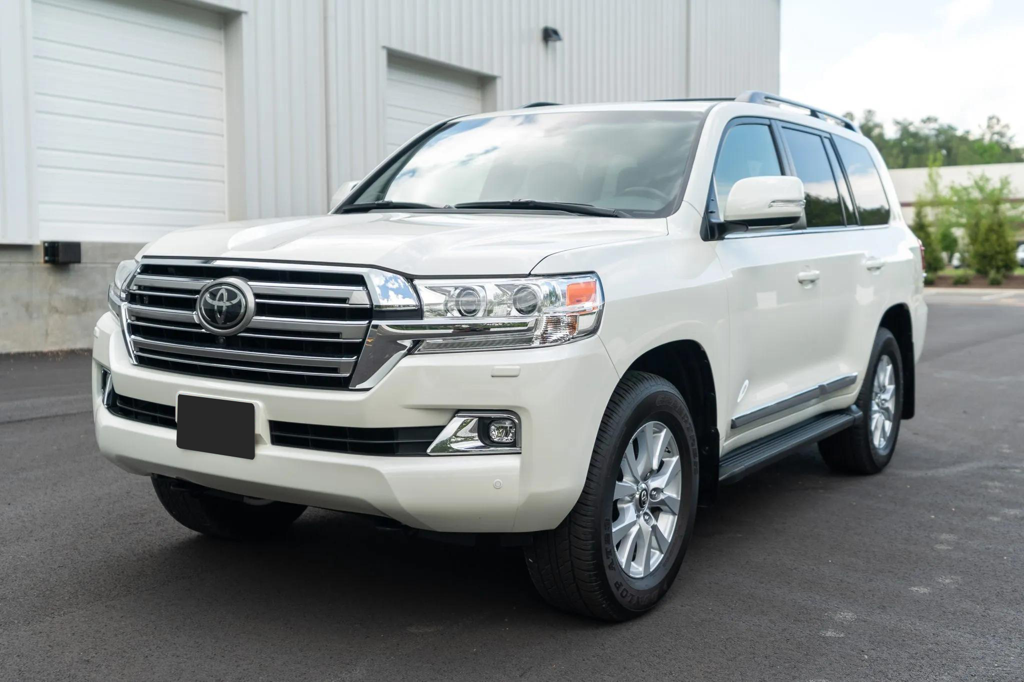 2021 Toyota Land Cruiser